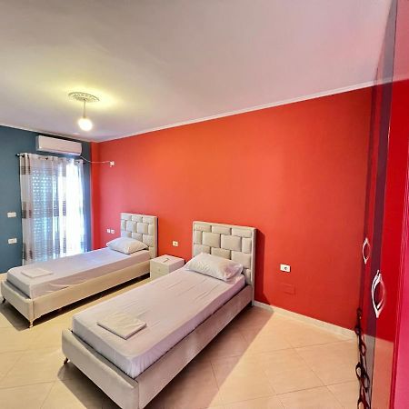 Ermis Apartament Apartment ซารานเดอ ภายนอก รูปภาพ