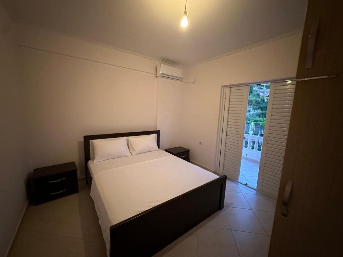 Ermis Apartament Apartment ซารานเดอ ภายนอก รูปภาพ